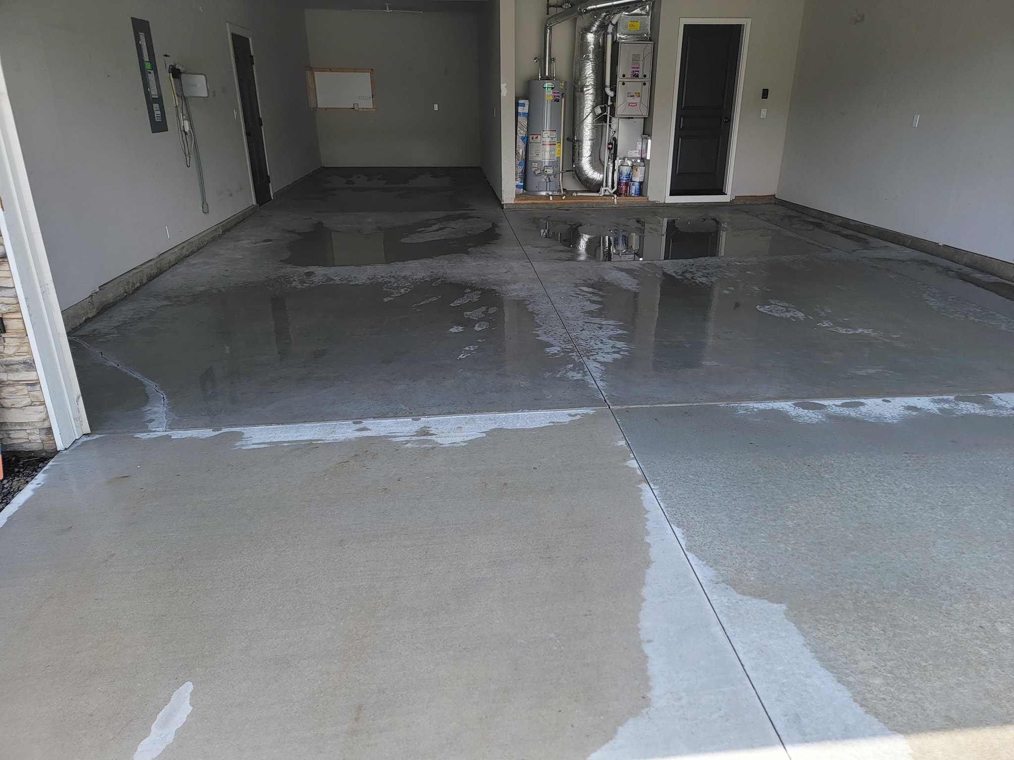 Residential Driveway Pressure Washing Meridian